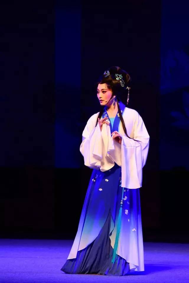 李敏
