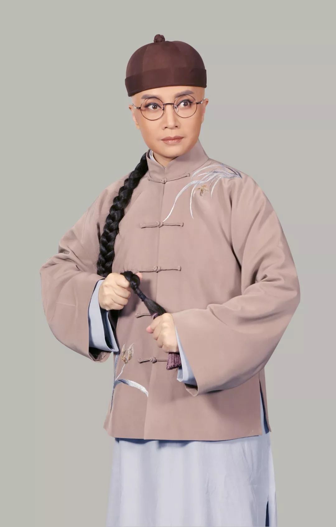 徐铭