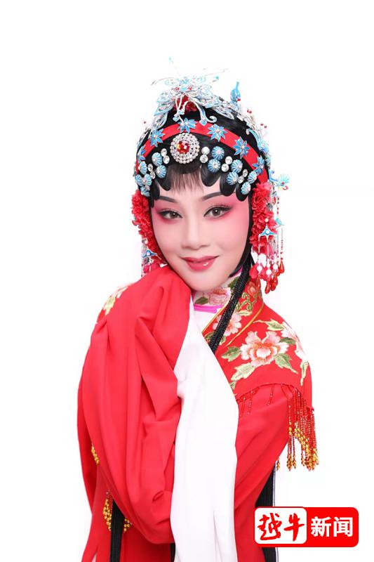 应佳玫