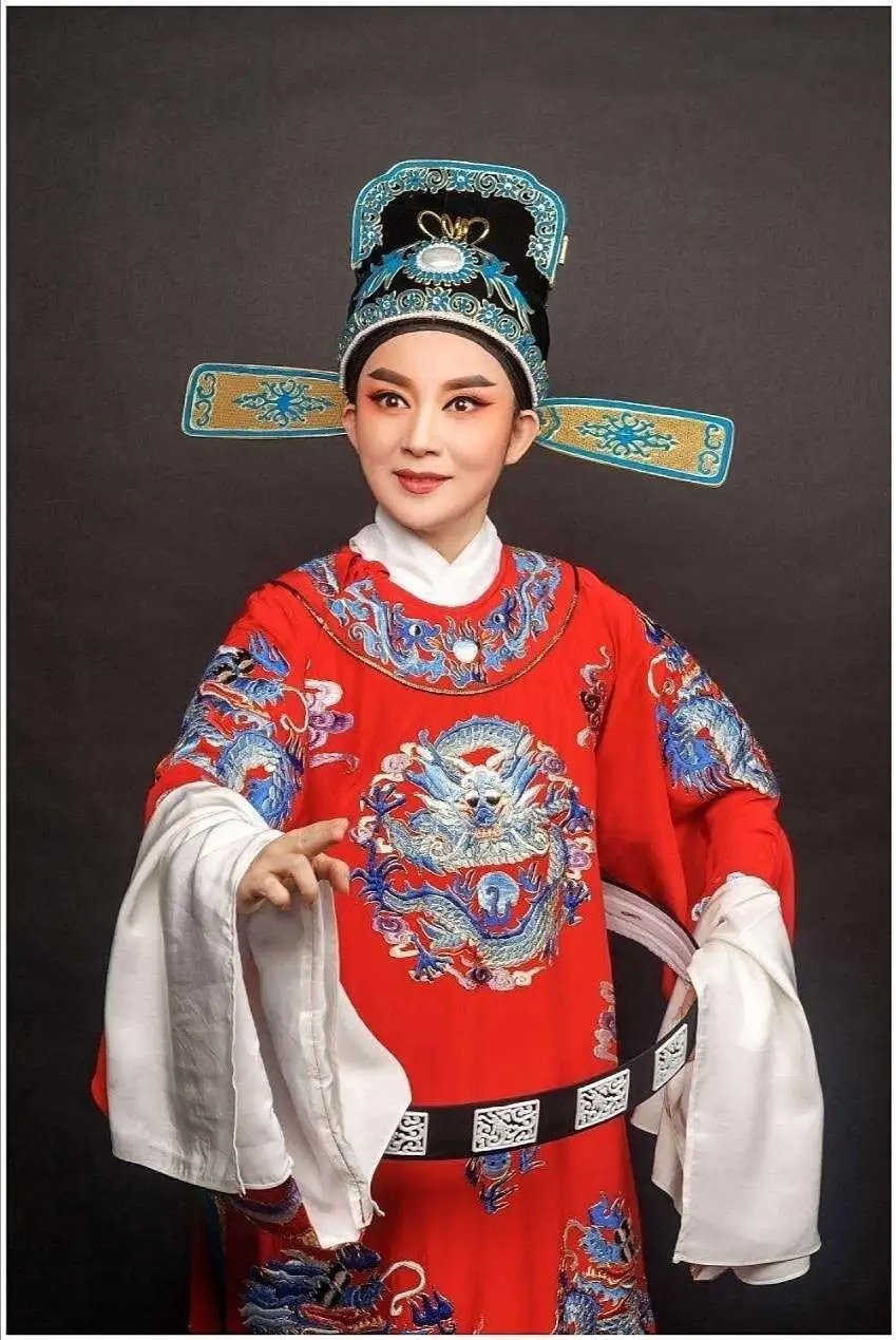 陈丽宇