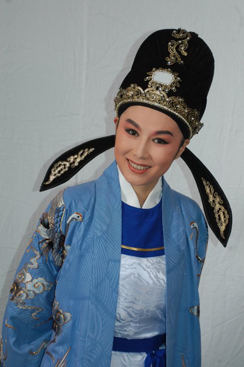 魏春芳