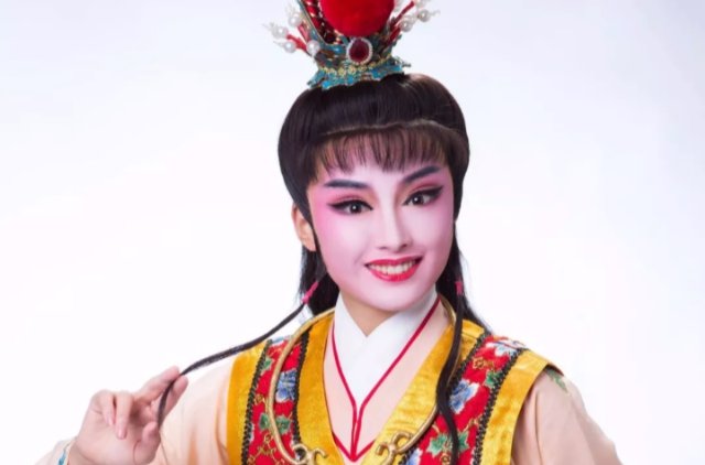 王婉娜