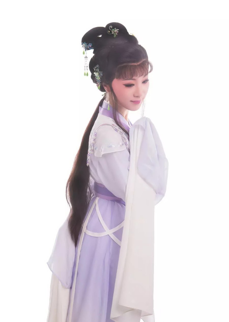 李旭丹