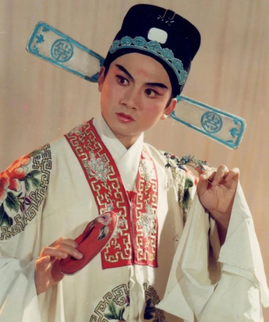 张志明